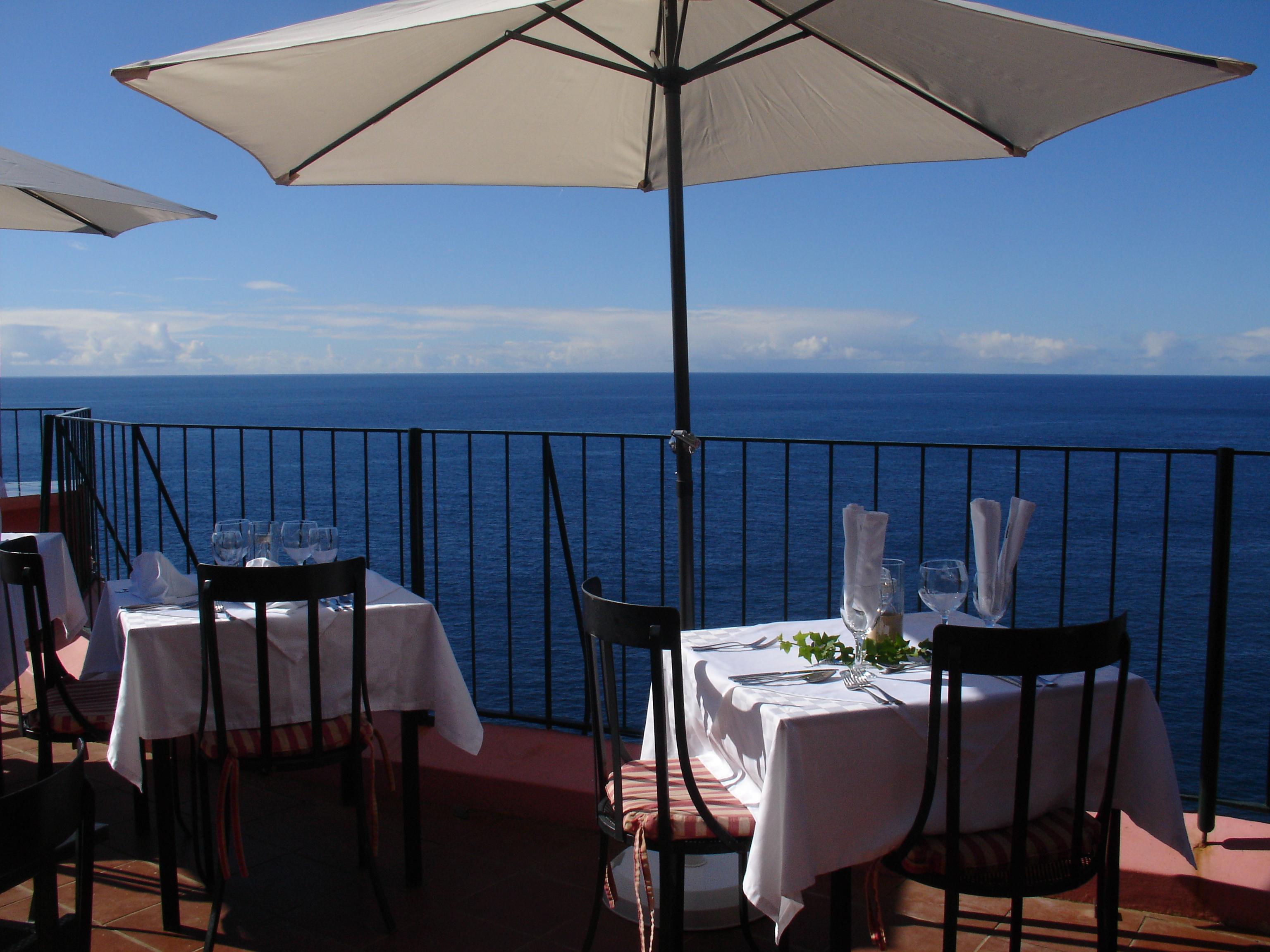 Inn & Art Madeira Canico  Exterior photo