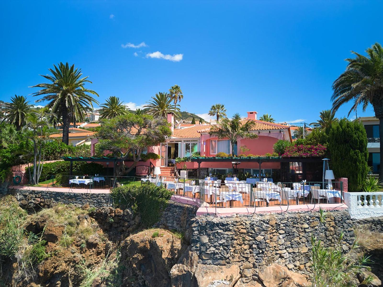 Inn & Art Madeira Canico  Exterior photo