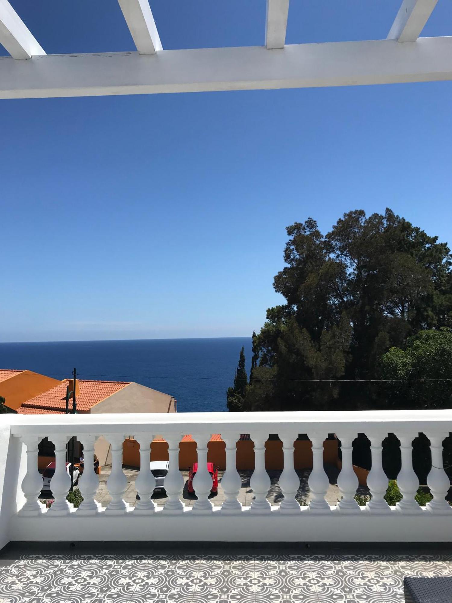 Inn & Art Madeira Canico  Exterior photo