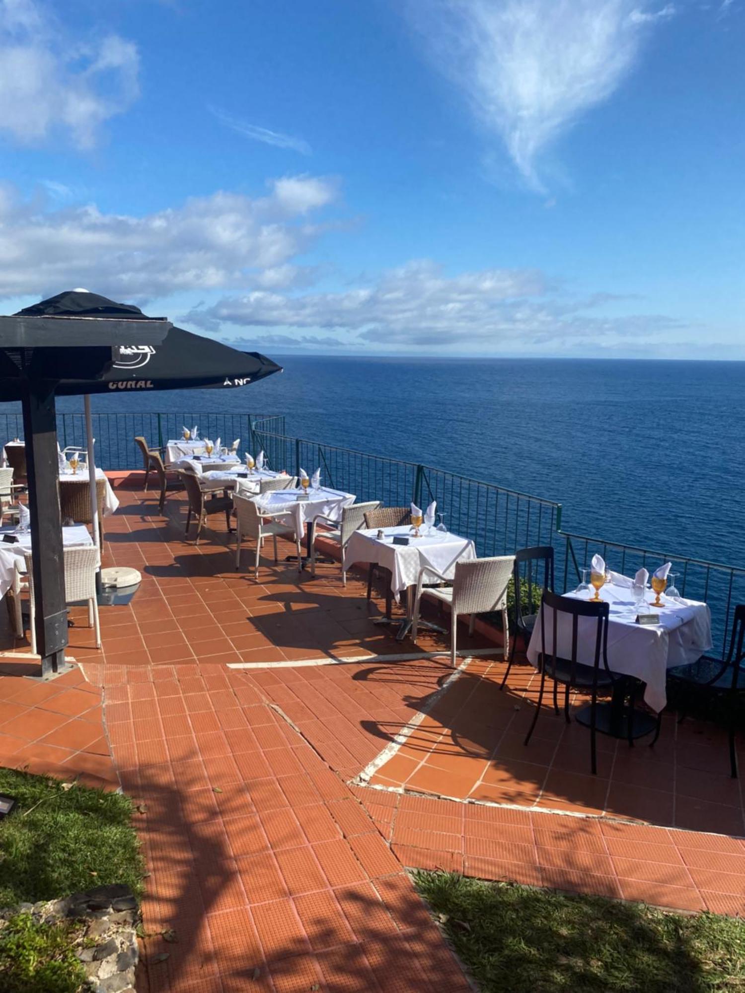 Inn & Art Madeira Canico  Exterior photo