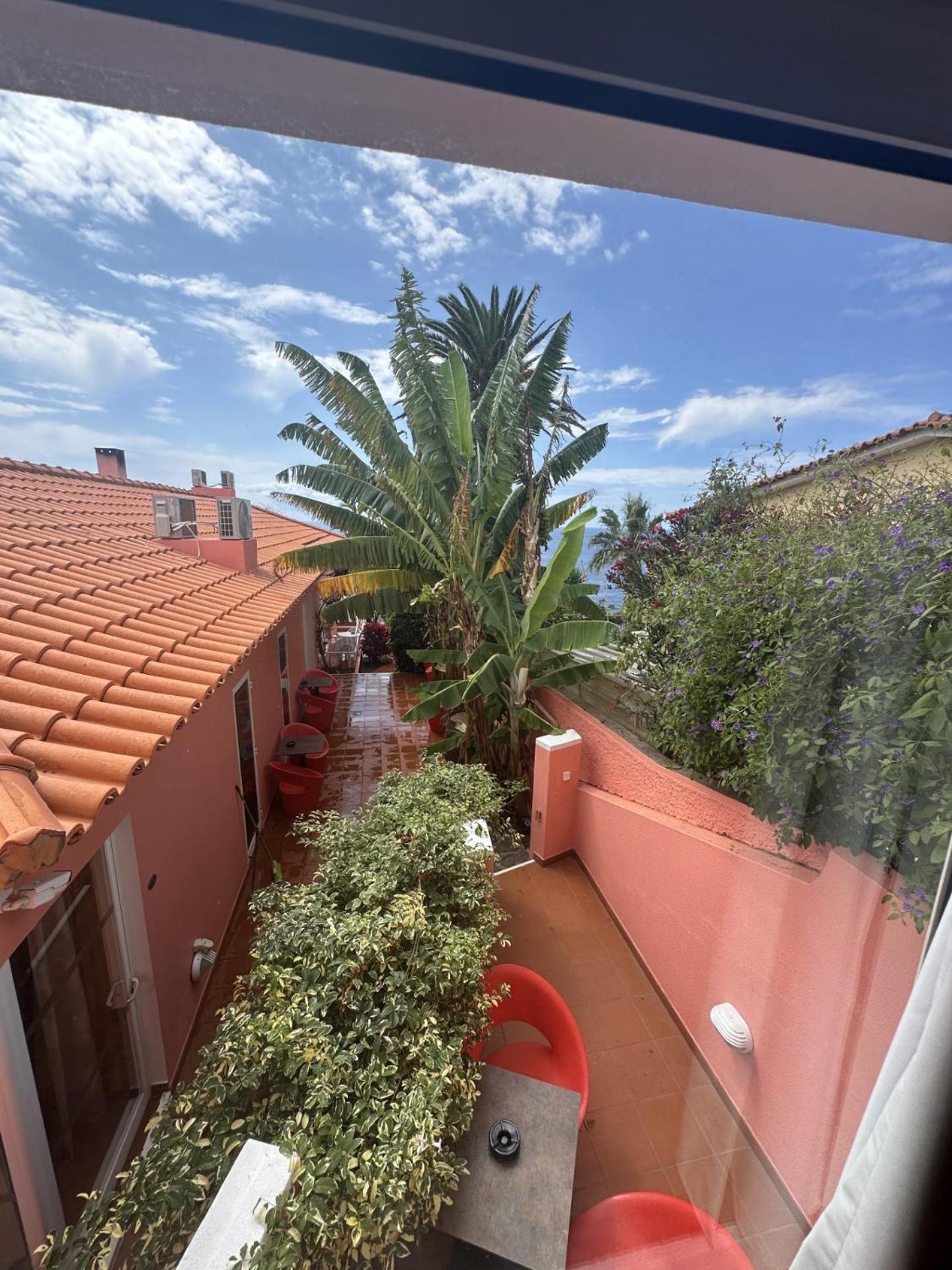 Inn & Art Madeira Canico  Exterior photo
