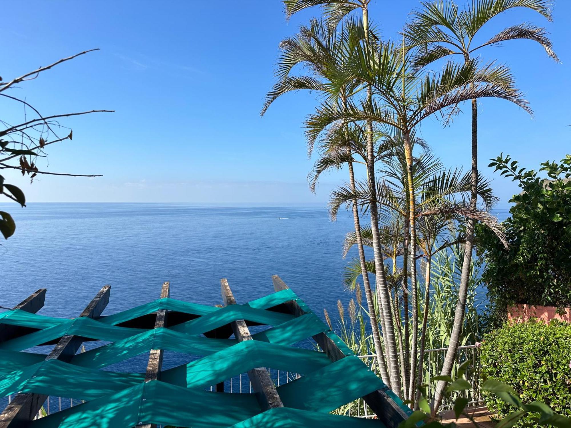 Inn & Art Madeira Canico  Exterior photo